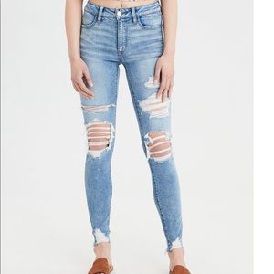 American Eagle High-Waisted Jegging